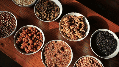 ​腊八丨粥到年味至，家期盼归人(图2)